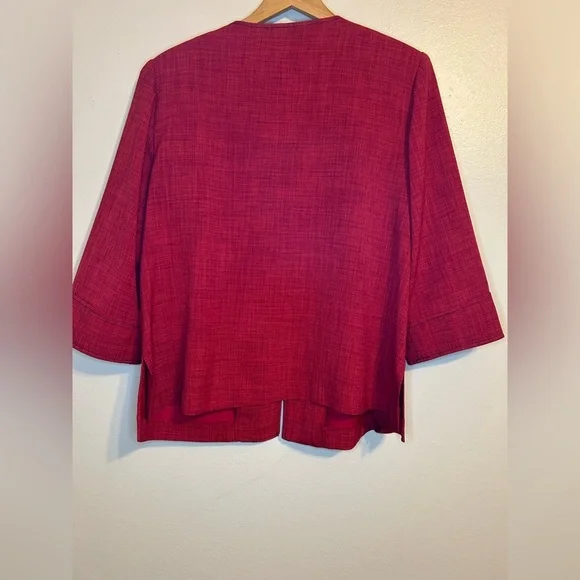 NWOT Anna Maxwell Red Textured Jacket w/ Wooden Buttons Plus Size 16WP - Picture 3 of 16